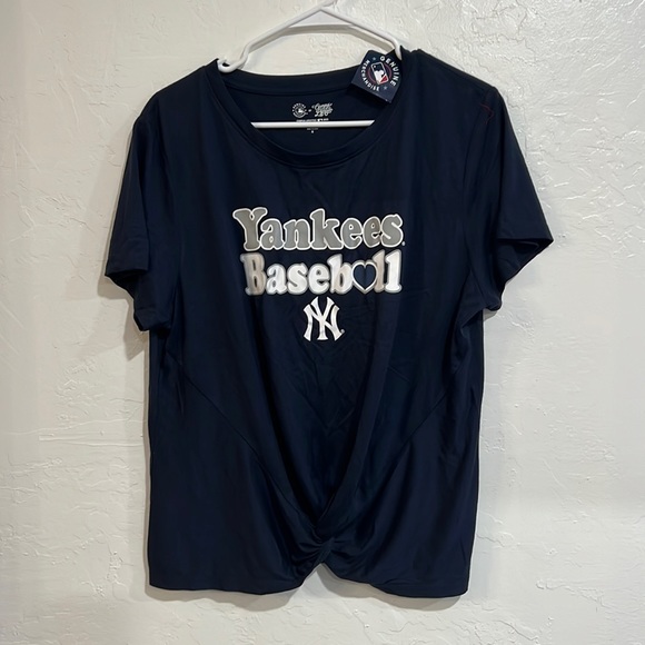 MLB Yankee shirt size XL NWT - Picture 1 of 5